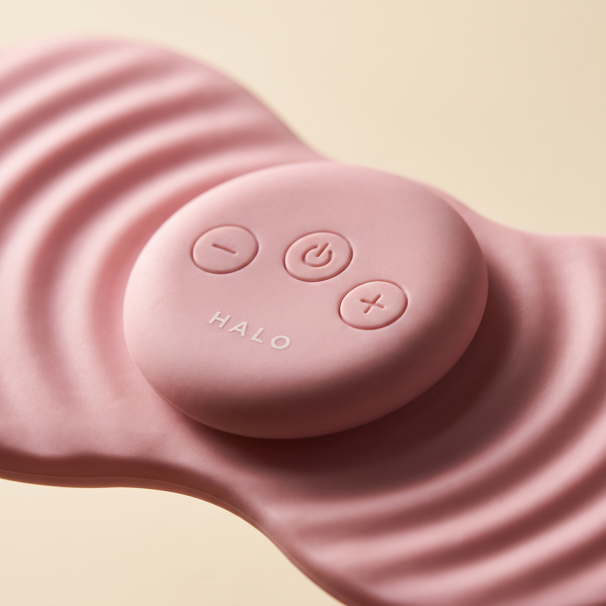 Close-up of the HALO buttons and soft ribbed silicone